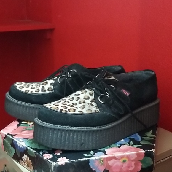 tuk leopard creepers